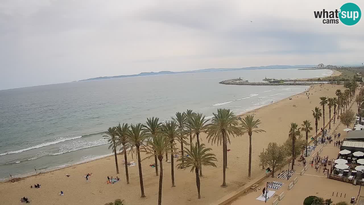 Kamera v Živo Roses plaža – pogled s hotela Montecarlo