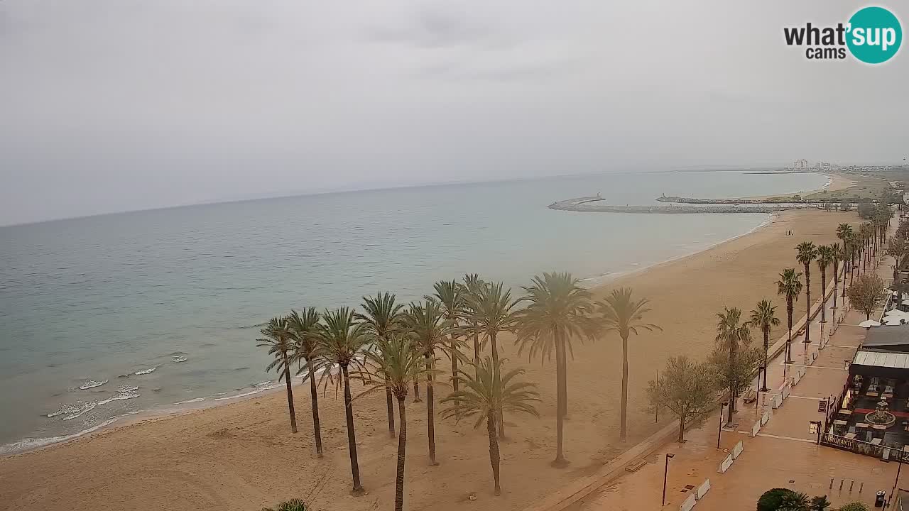 Kamera v Živo Roses plaža – pogled s hotela Montecarlo