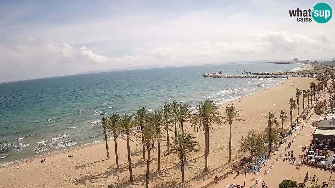 Kamera v Živo Roses plaža – pogled s hotela Montecarlo