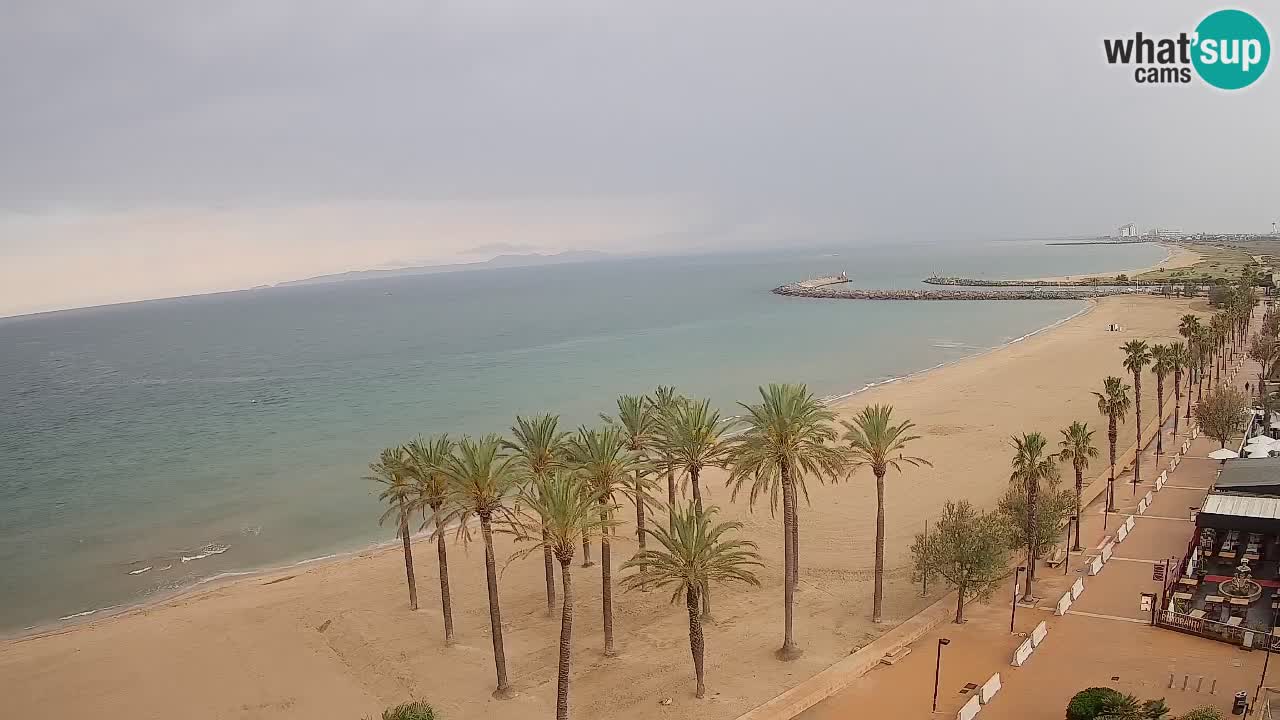 Kamera v Živo Roses plaža – pogled s hotela Montecarlo