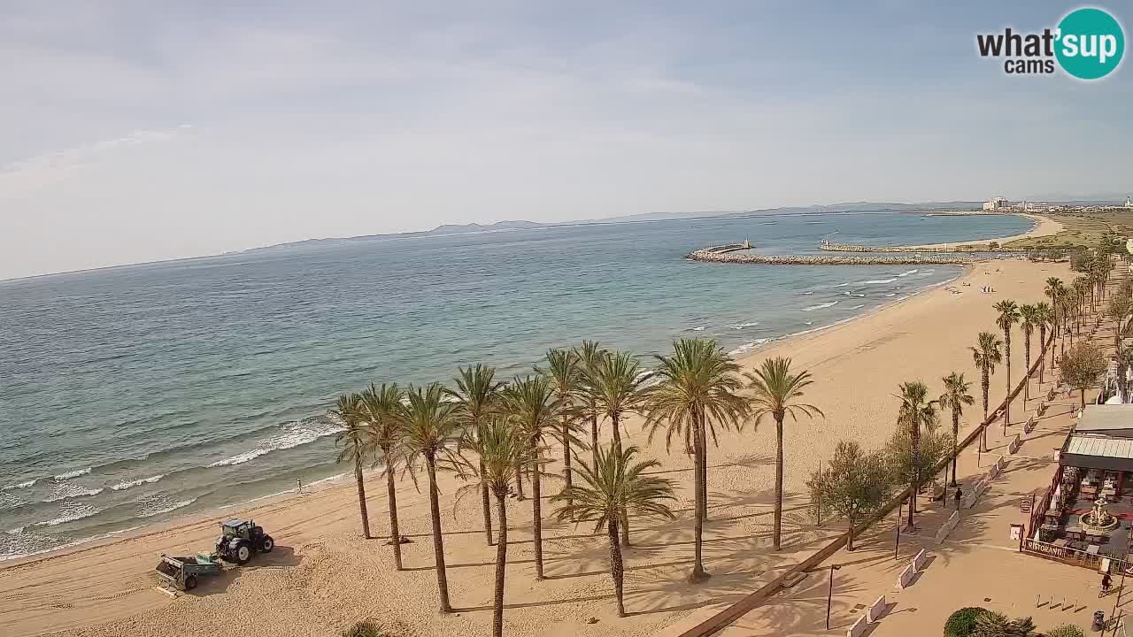 Kamera v Živo Roses plaža – pogled s hotela Montecarlo