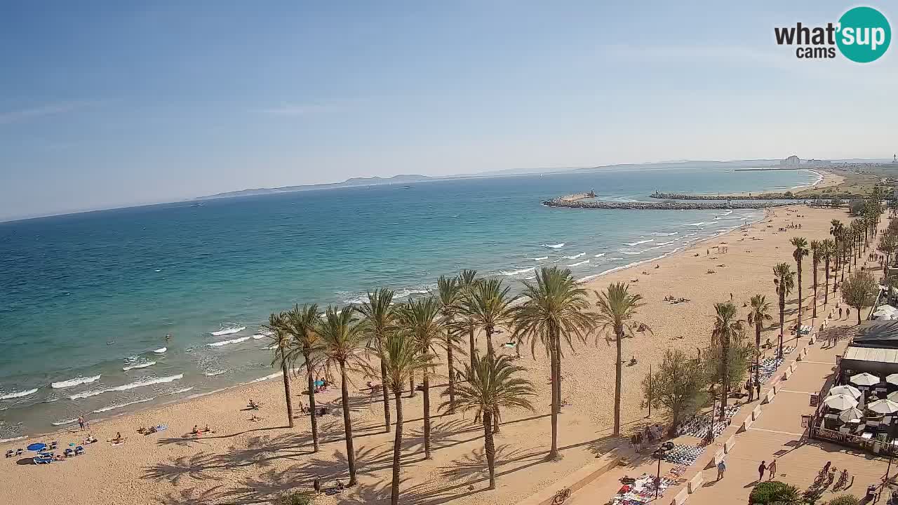 Kamera v Živo Roses plaža – pogled s hotela Montecarlo