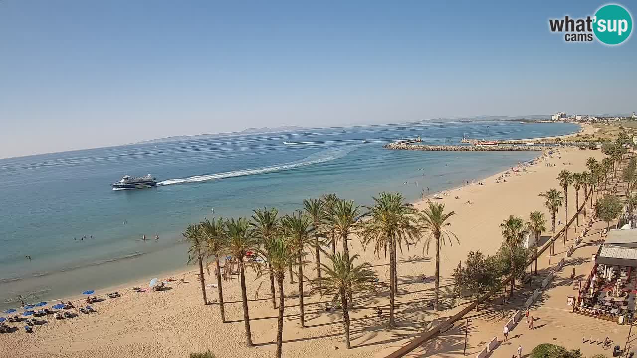 Kamera v Živo Roses plaža – pogled s hotela Montecarlo