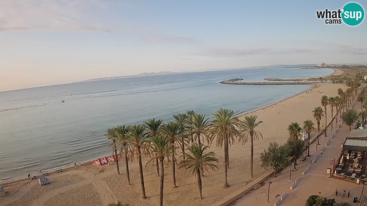 Kamera v Živo Roses plaža – pogled s hotela Montecarlo