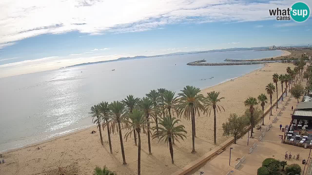 Kamera v Živo Roses plaža – pogled s hotela Montecarlo