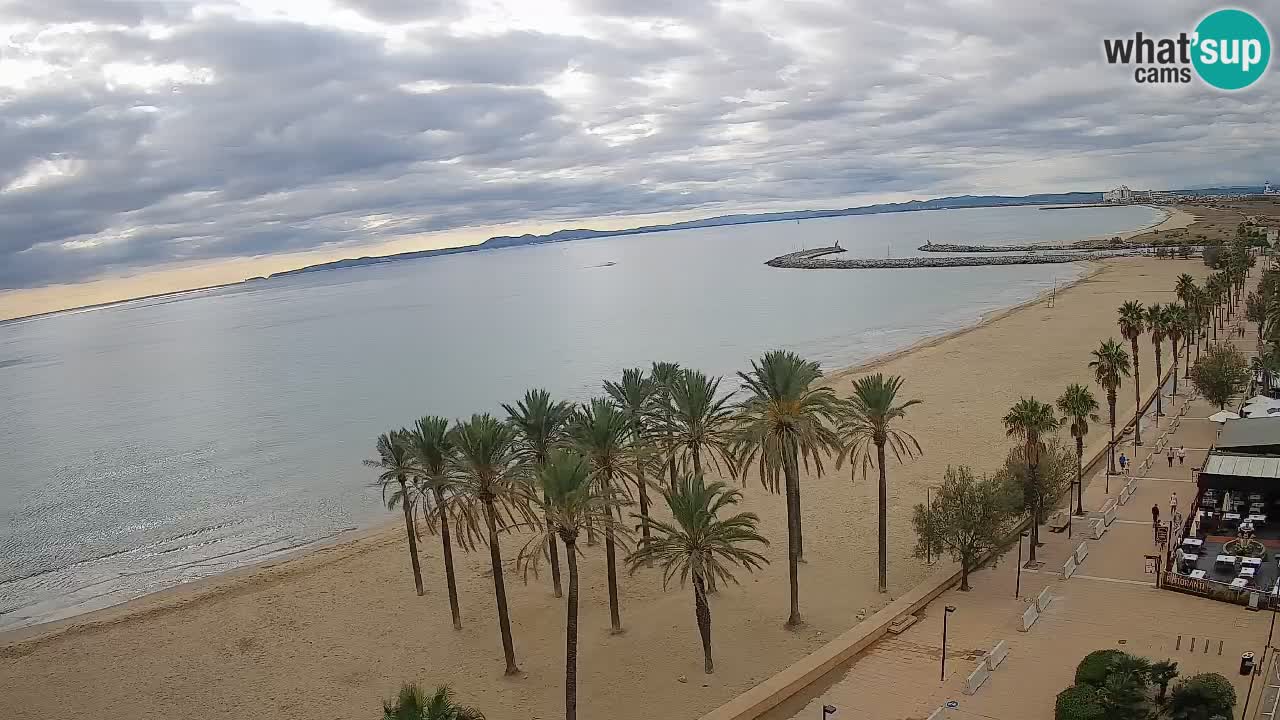 LIVEcam Roses plage – Hotel Montecarlo