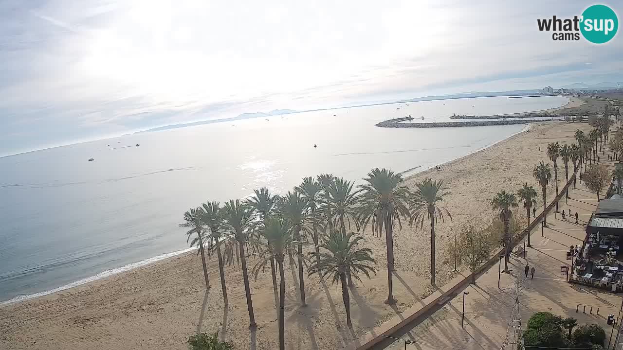 Kamera v Živo Roses plaža – pogled s hotela Montecarlo