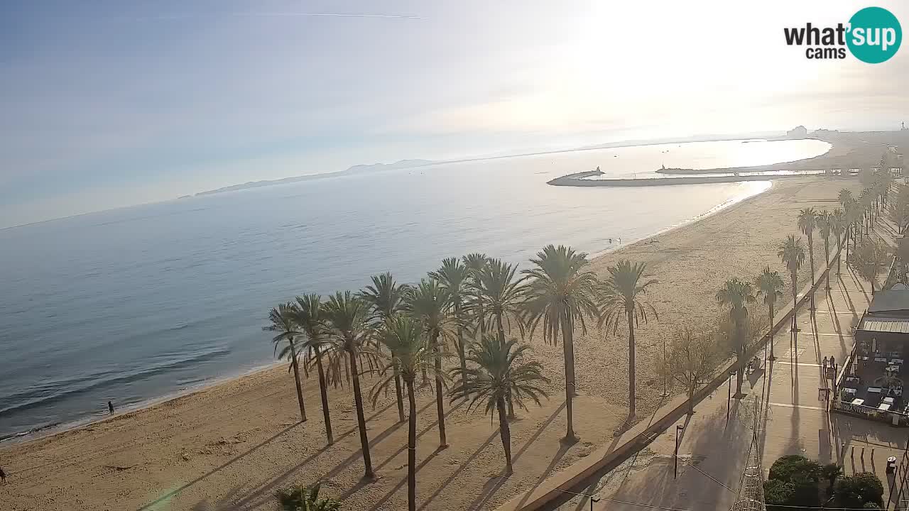 Kamera v Živo Roses plaža – pogled s hotela Montecarlo