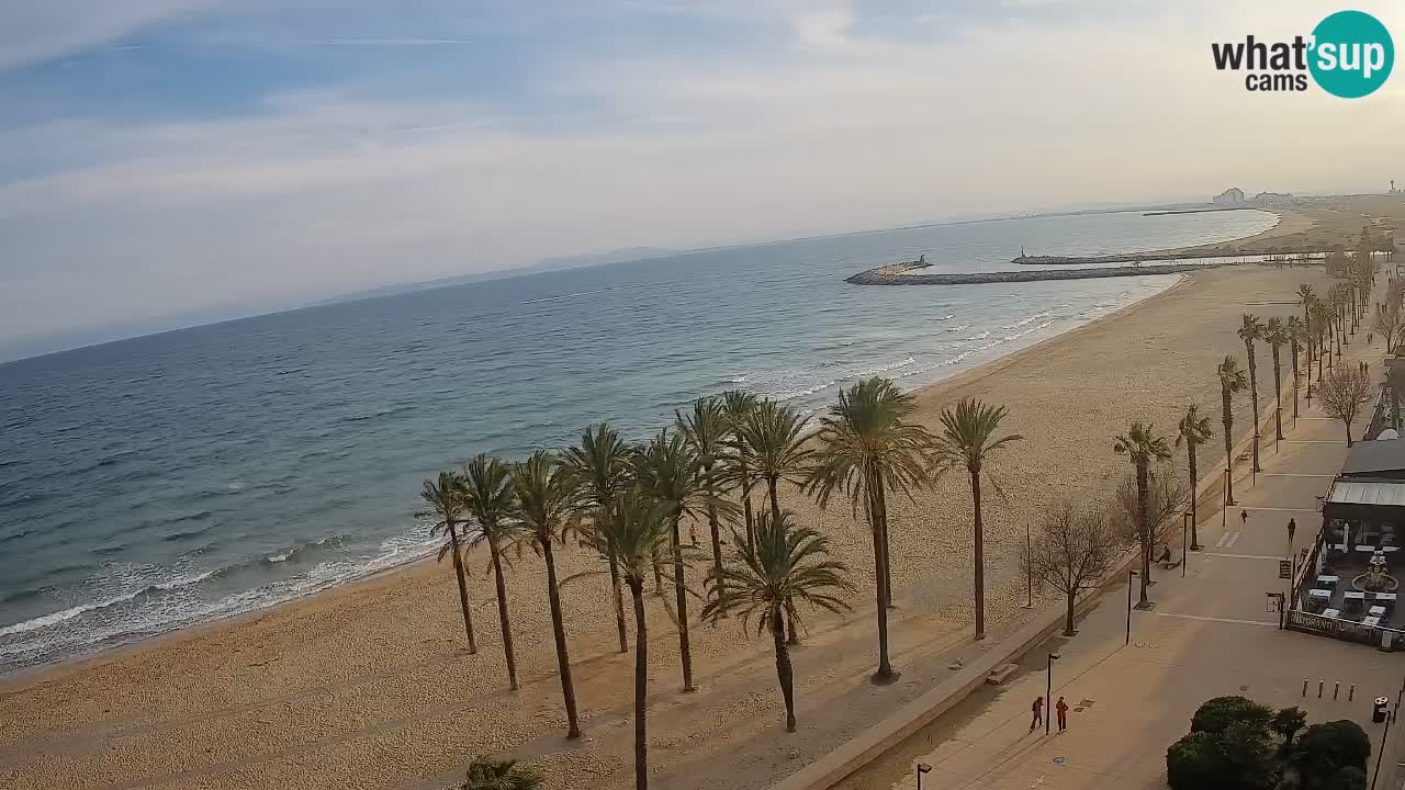 Kamera v Živo Roses plaža – pogled s hotela Montecarlo