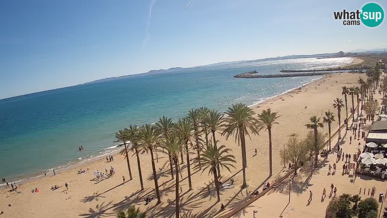 Kamera v Živo Roses plaža – pogled s hotela Montecarlo