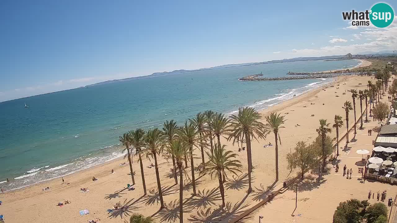 Kamera v Živo Roses plaža – pogled s hotela Montecarlo