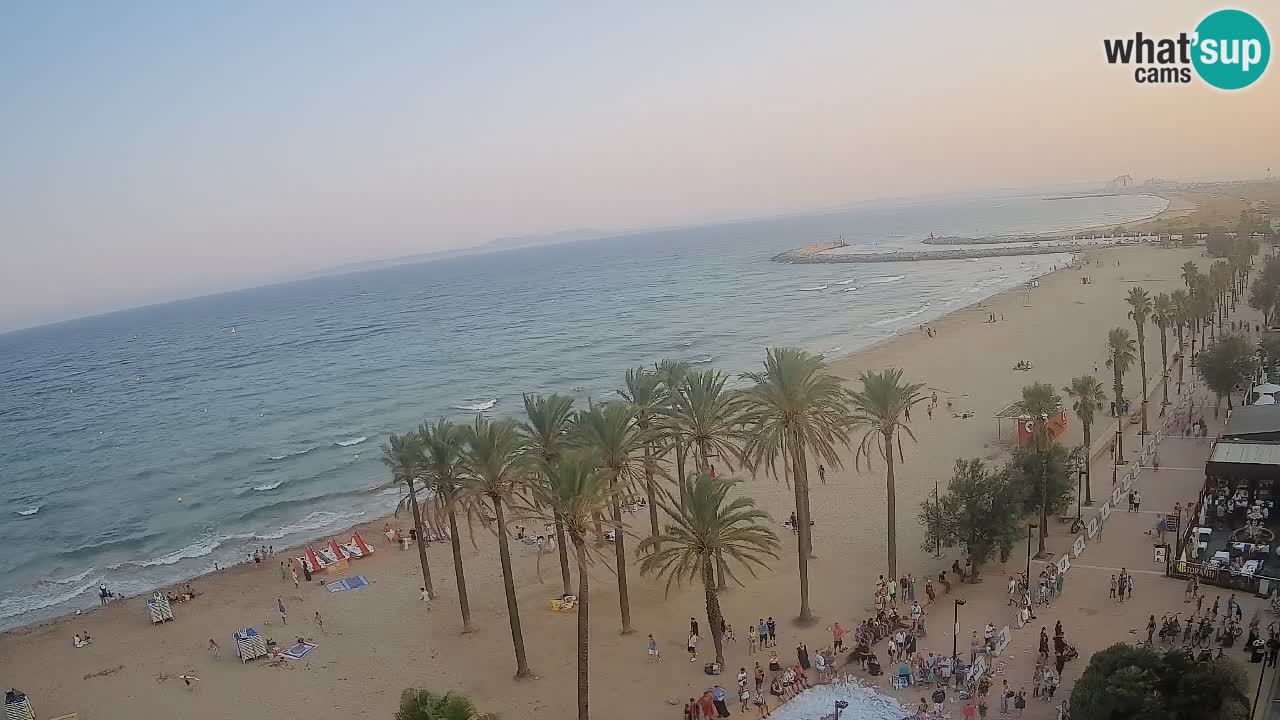 Kamera v Živo Roses plaža – pogled s hotela Montecarlo