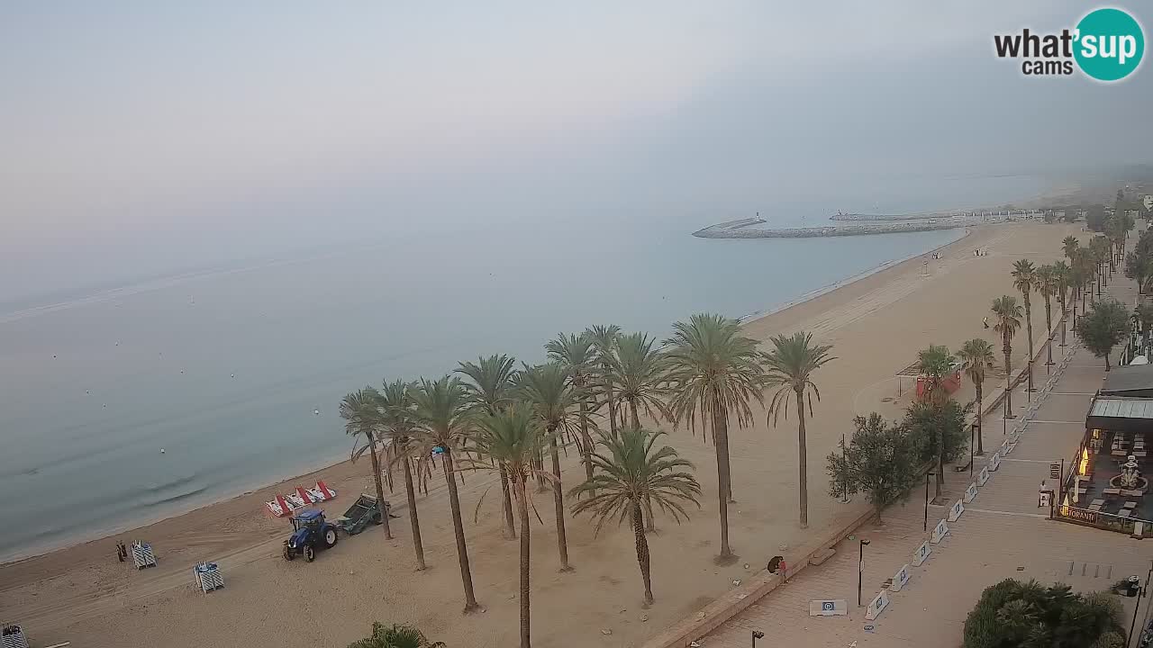 LIVEcam Roses plage – Hotel Montecarlo