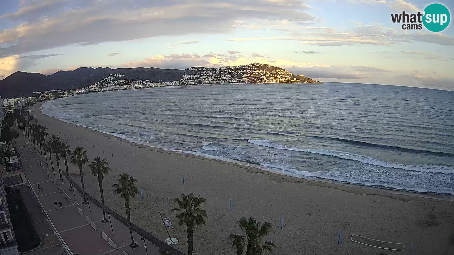 Live Roses Webcam Costa Brava beach view from MonteCarlo Hotel