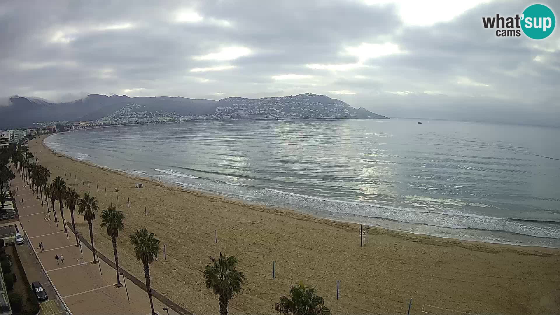 Live Roses Webcam Costa Brava beach view from MonteCarlo Hotel