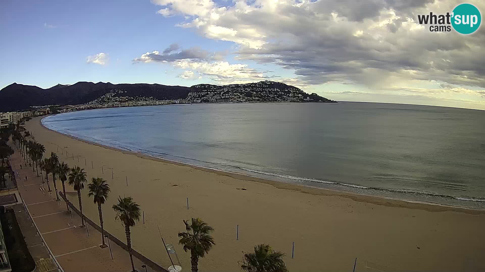 Live cam Roses  – Costa Brava spiaggia – Hotel MonteCarlo