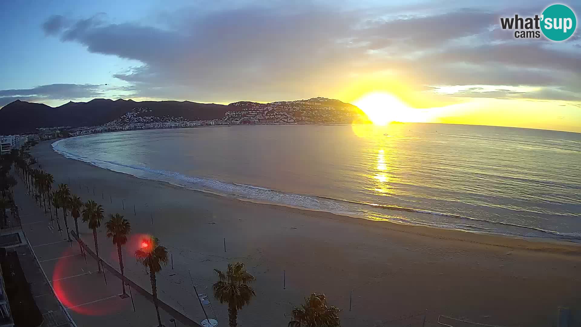 Live Roses Webcam Costa Brava beach view from MonteCarlo Hotel