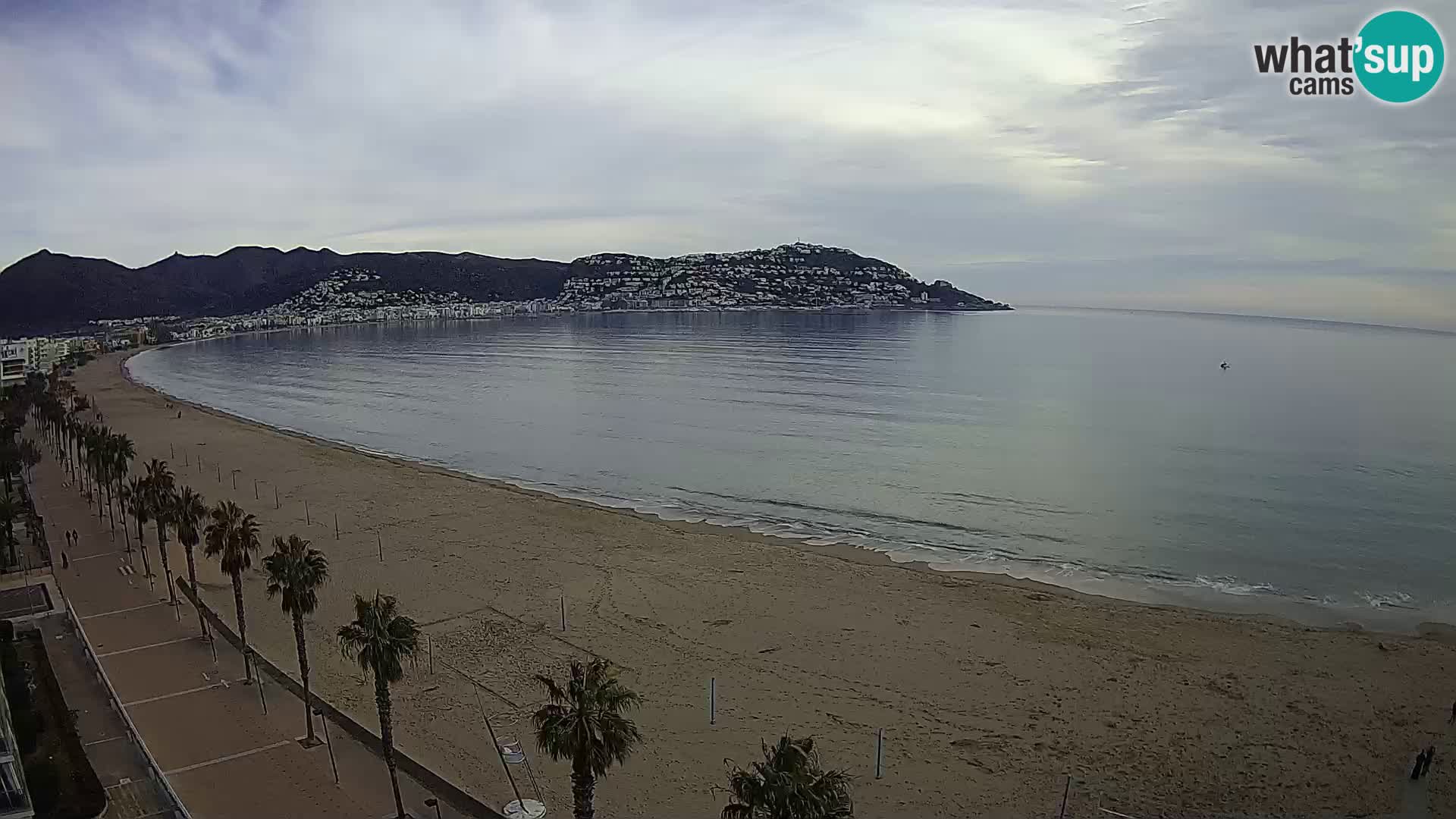 Live Roses Webcam Costa Brava beach view from MonteCarlo Hotel