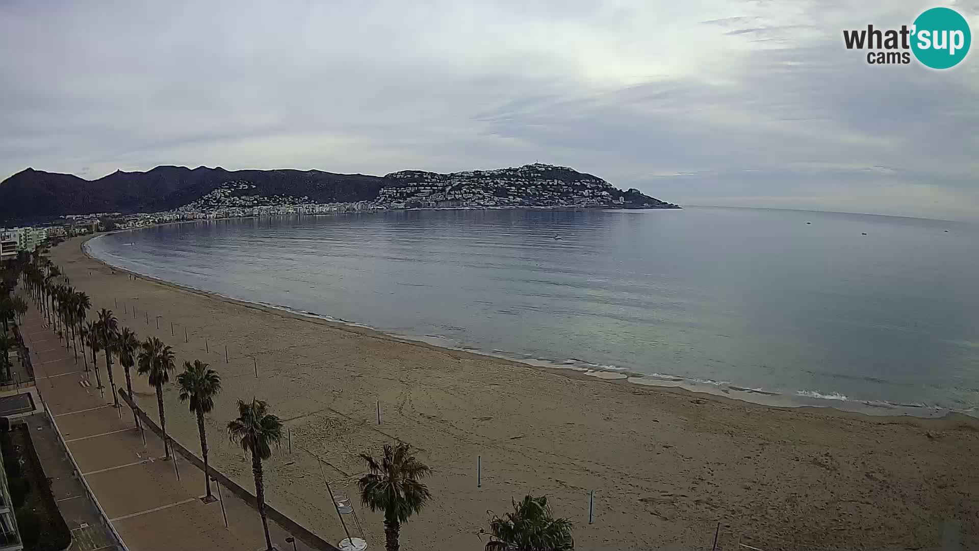 Live Roses Webcam Costa Brava beach view from MonteCarlo Hotel