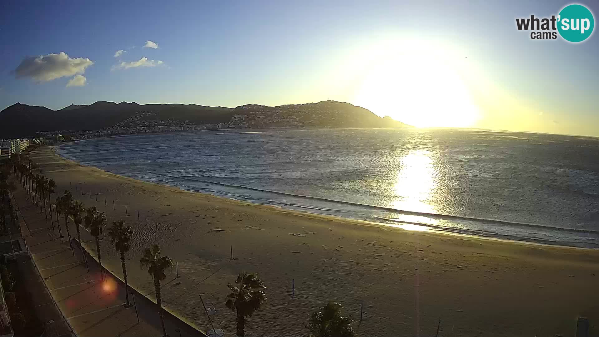 Live Roses Webcam Costa Brava beach view from MonteCarlo Hotel