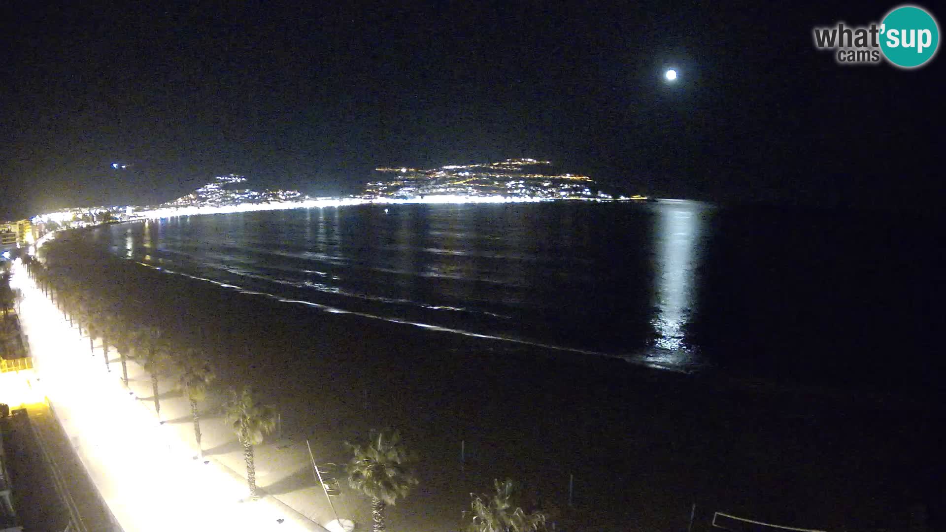 Live Roses Webcam Costa Brava beach view from MonteCarlo Hotel