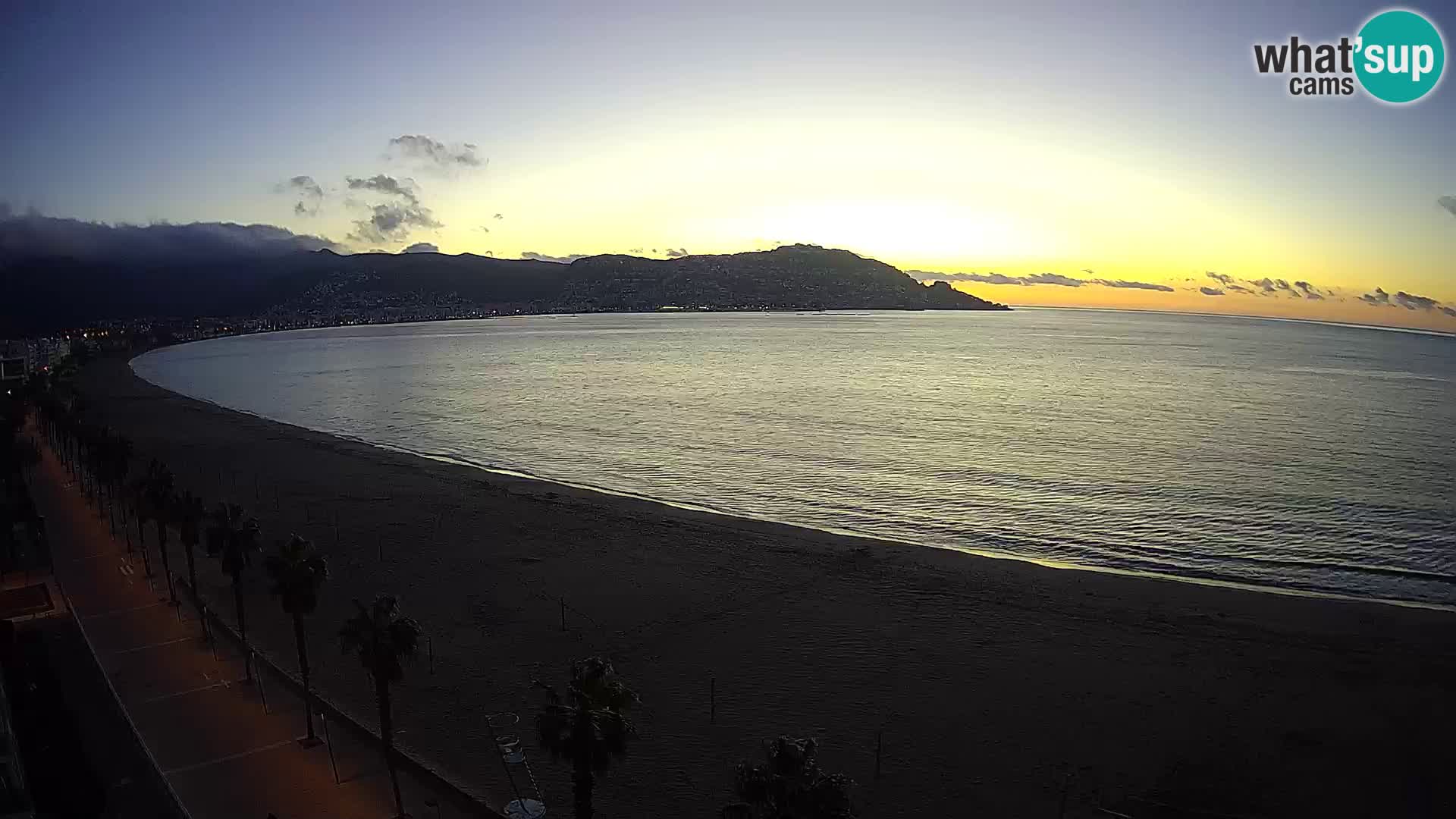 Live Roses Webcam Costa Brava beach view from MonteCarlo Hotel