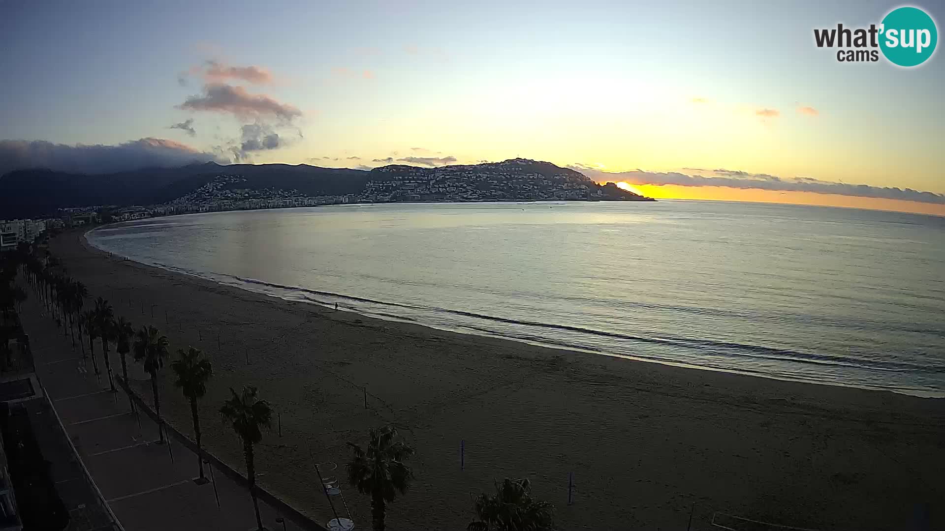 Live Roses Webcam Costa Brava beach view from MonteCarlo Hotel