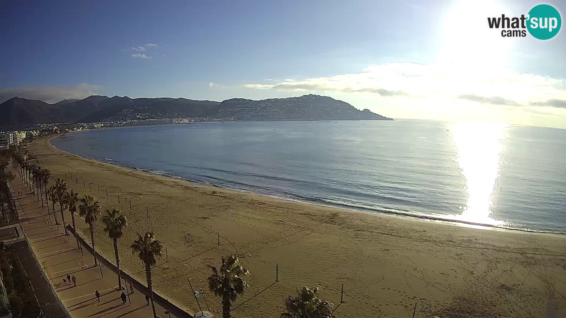 Live Roses Webcam Costa Brava beach view from MonteCarlo Hotel