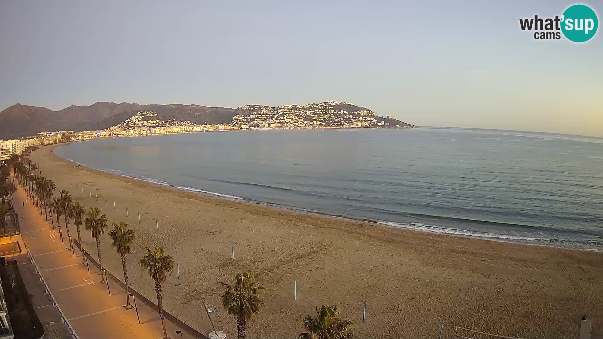 Live Roses Webcam Costa Brava beach view from MonteCarlo Hotel