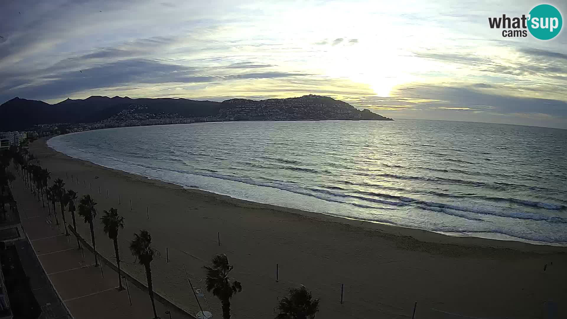 Live Roses Webcam Costa Brava beach view from MonteCarlo Hotel