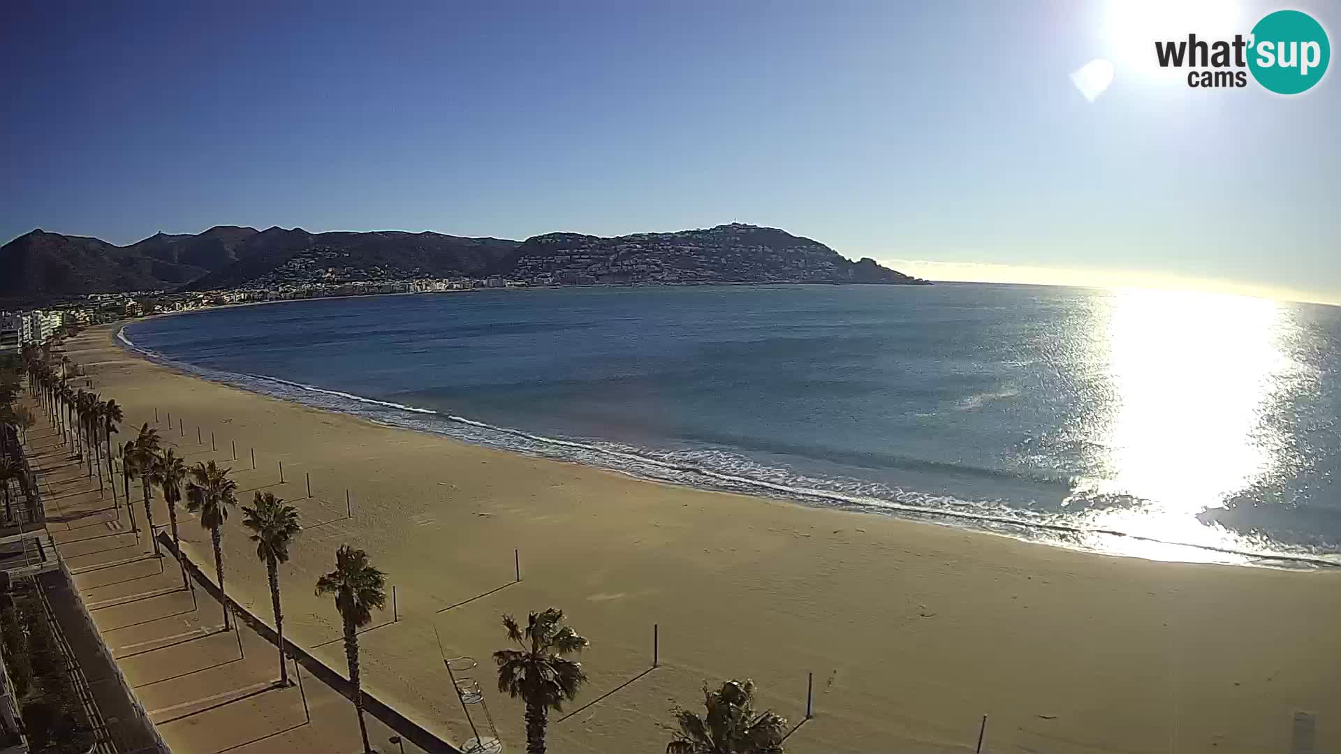 Live Roses Webcam Costa Brava beach view from MonteCarlo Hotel