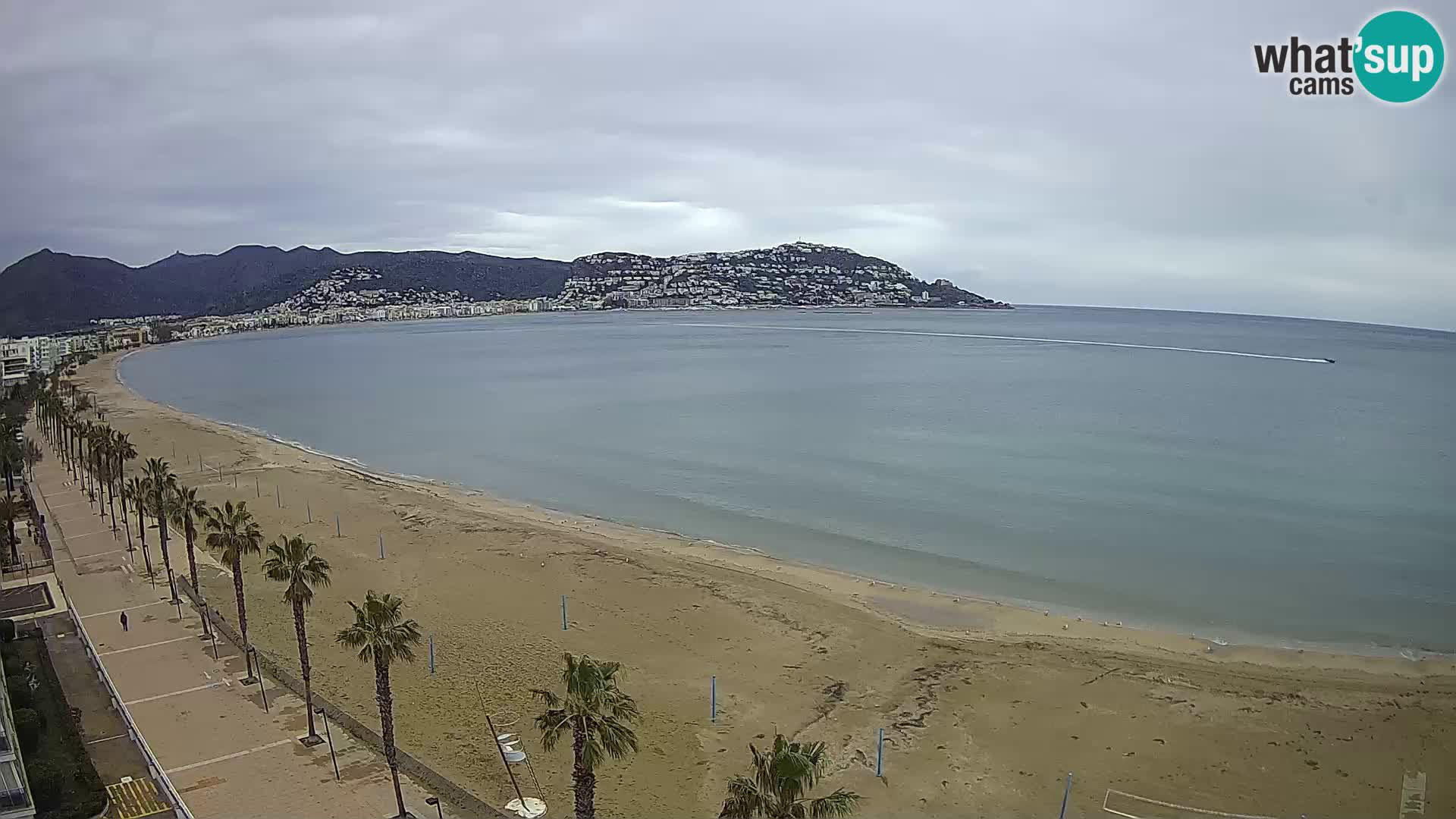 Live Roses Webcam Costa Brava beach view from MonteCarlo Hotel