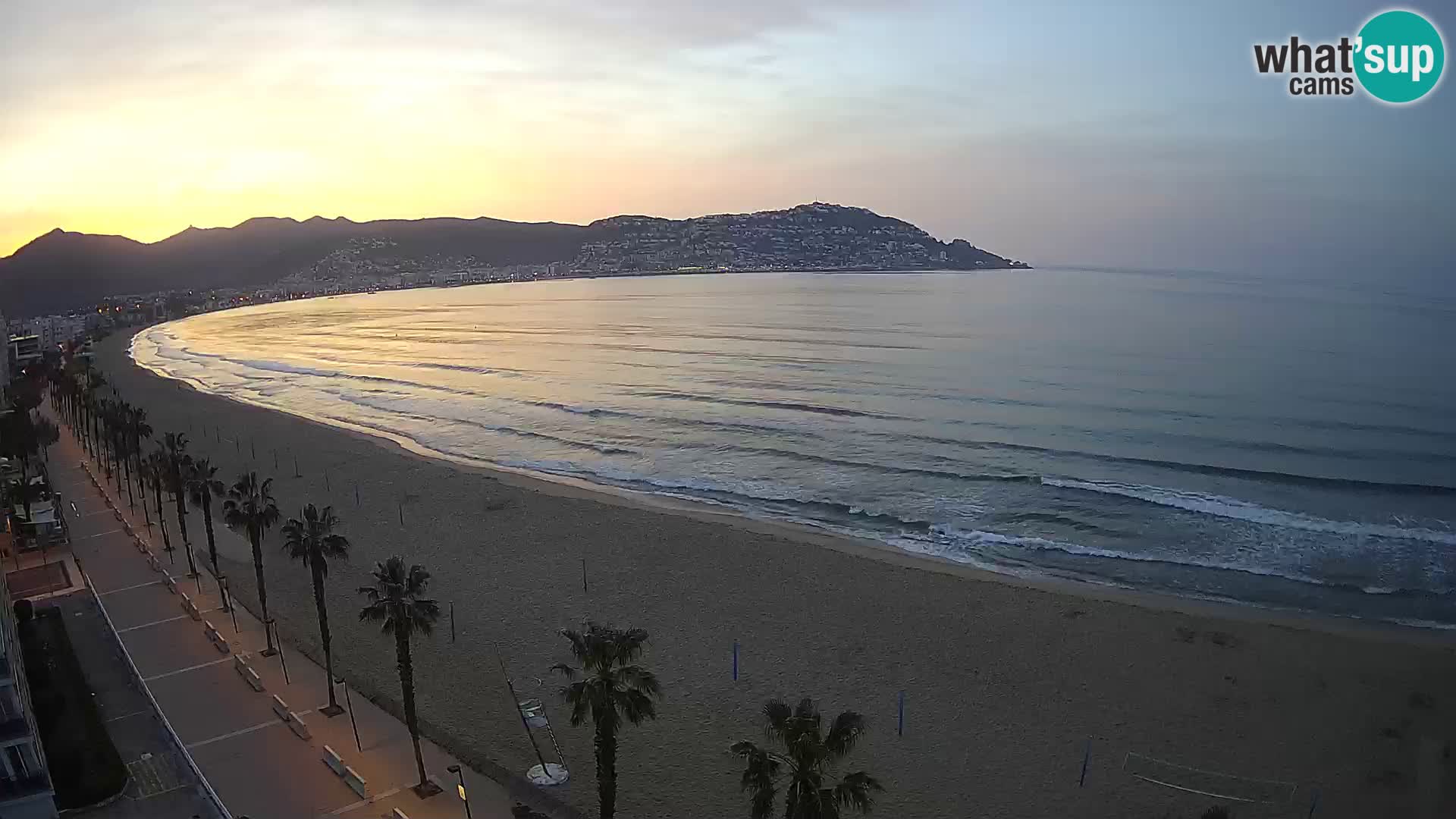 Live Roses Webcam Costa Brava beach view from MonteCarlo Hotel