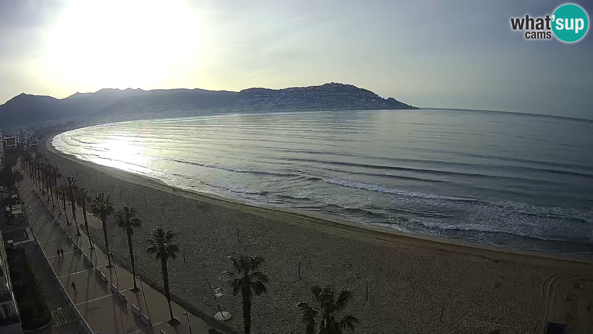 Live Roses Webcam Costa Brava beach view from MonteCarlo Hotel