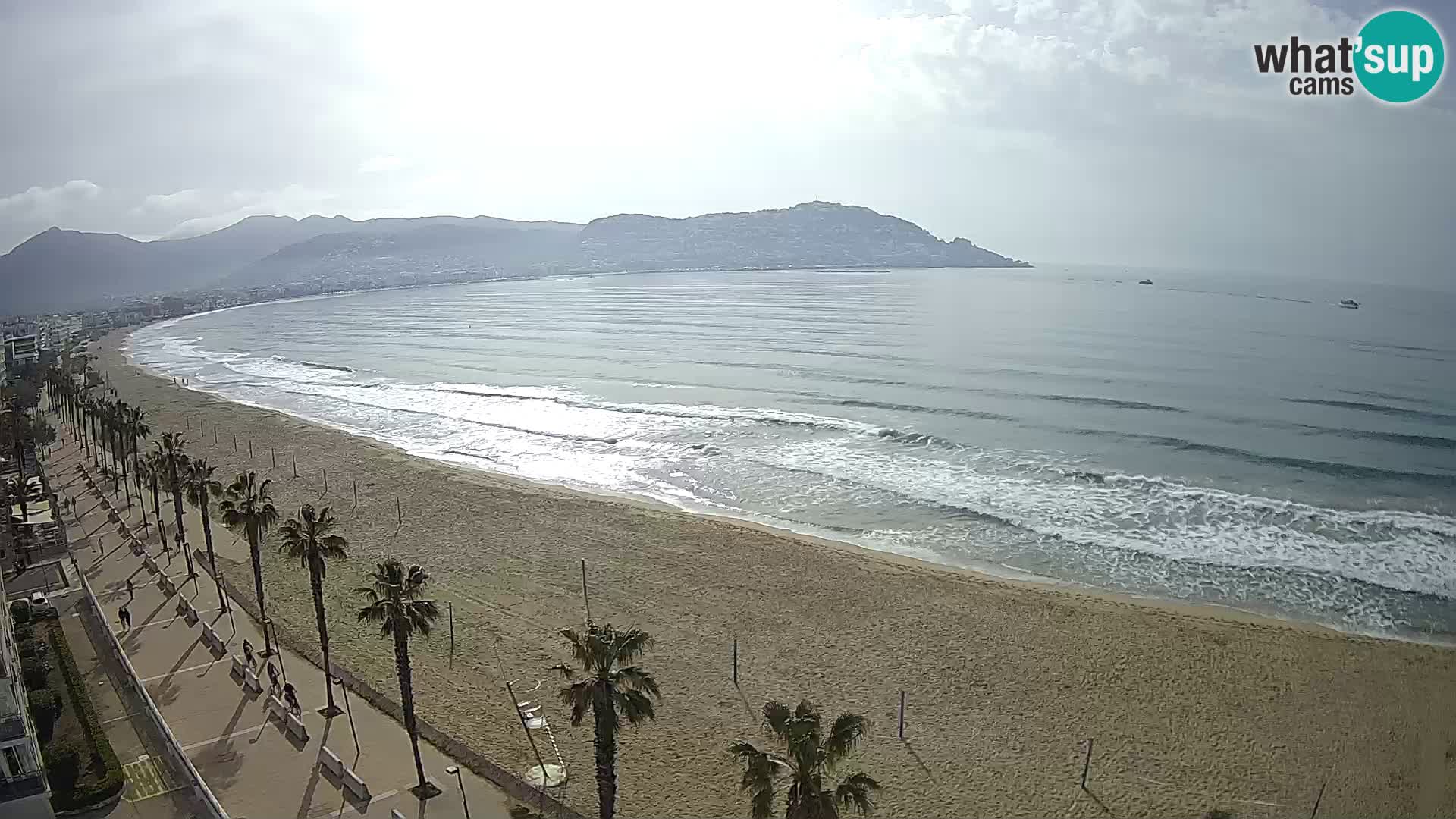 Live Roses Webcam Costa Brava beach view from MonteCarlo Hotel