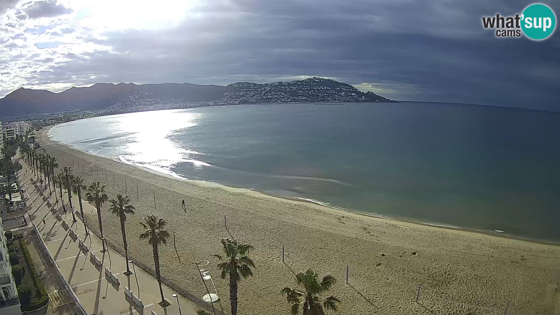 Roses camera en vivo playa Costa Brava- Hotel MonteCarlo