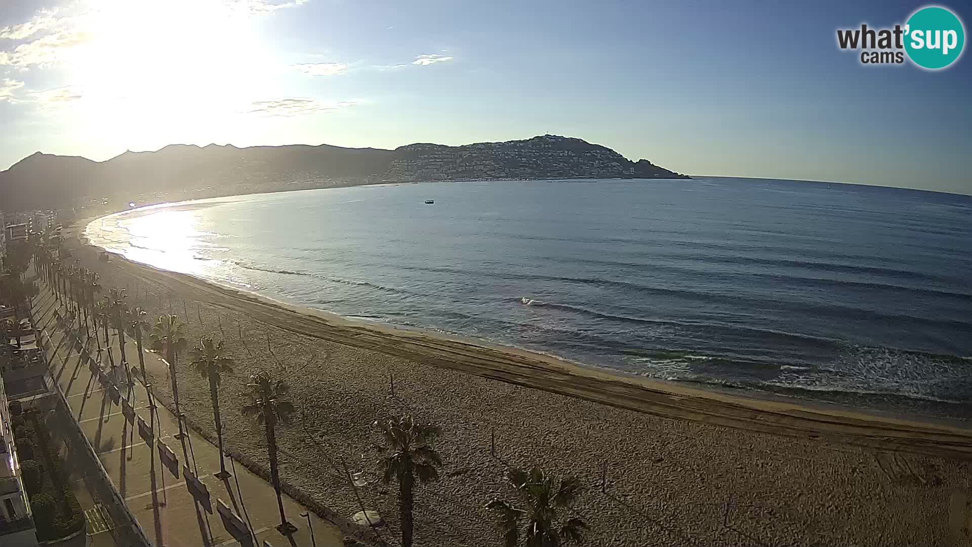 Live Roses Webcam Costa Brava beach view from MonteCarlo Hotel