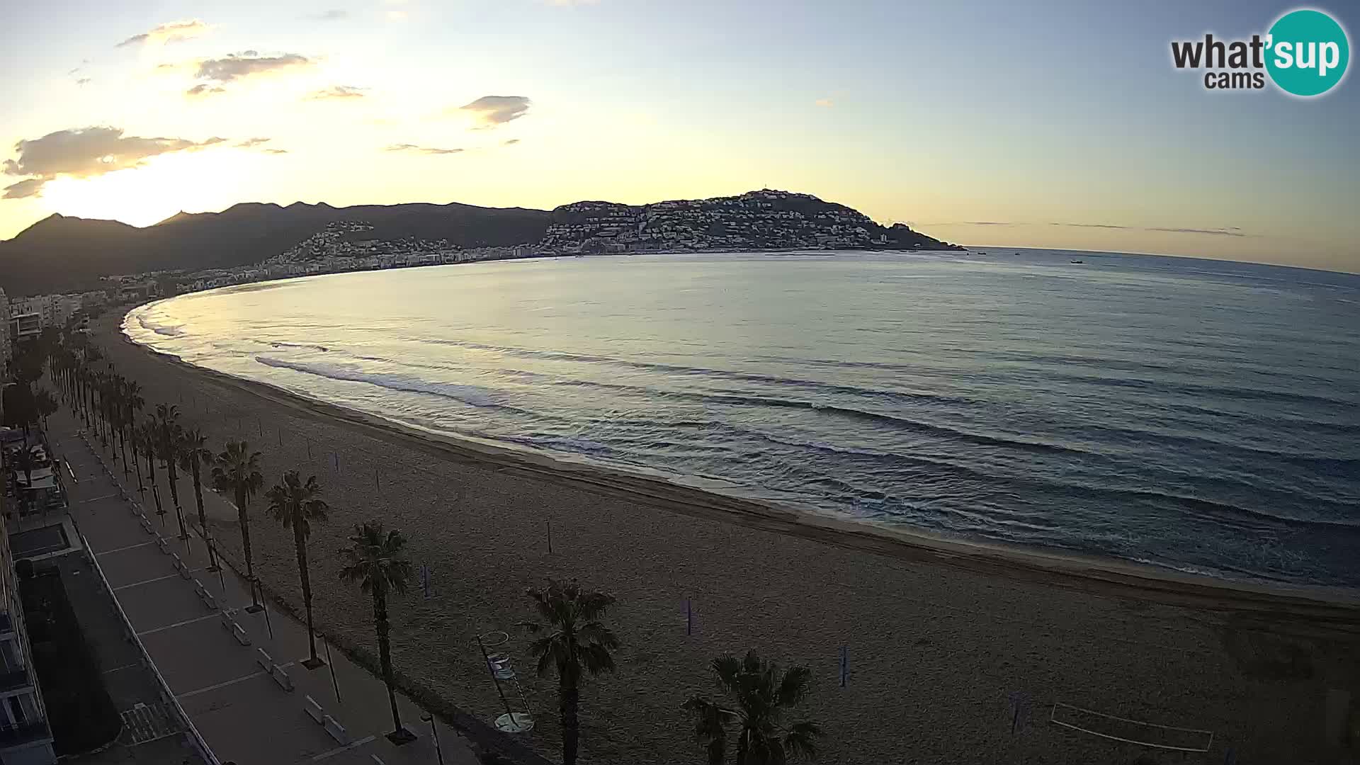 Roses camera en vivo playa Costa Brava- Hotel MonteCarlo