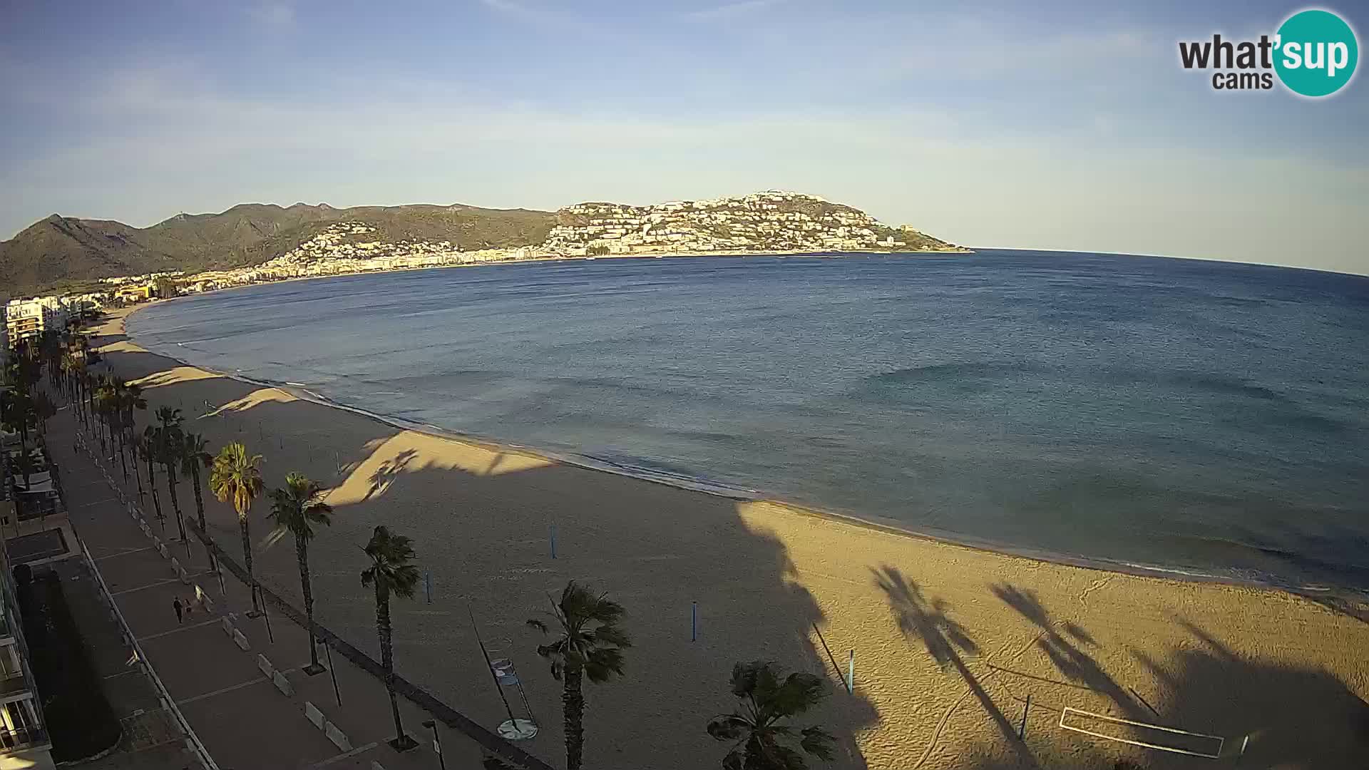 Roses camera en vivo playa Costa Brava- Hotel MonteCarlo