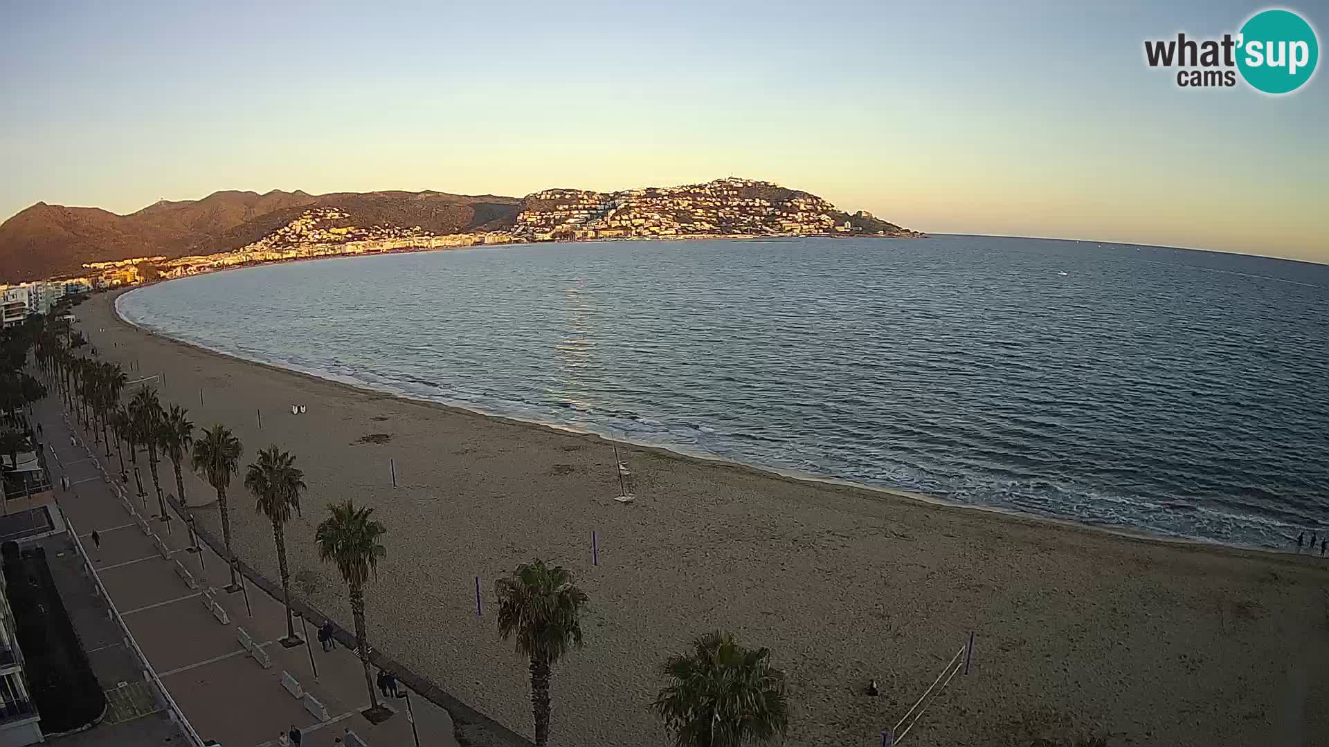 Roses camera en vivo playa Costa Brava- Hotel MonteCarlo