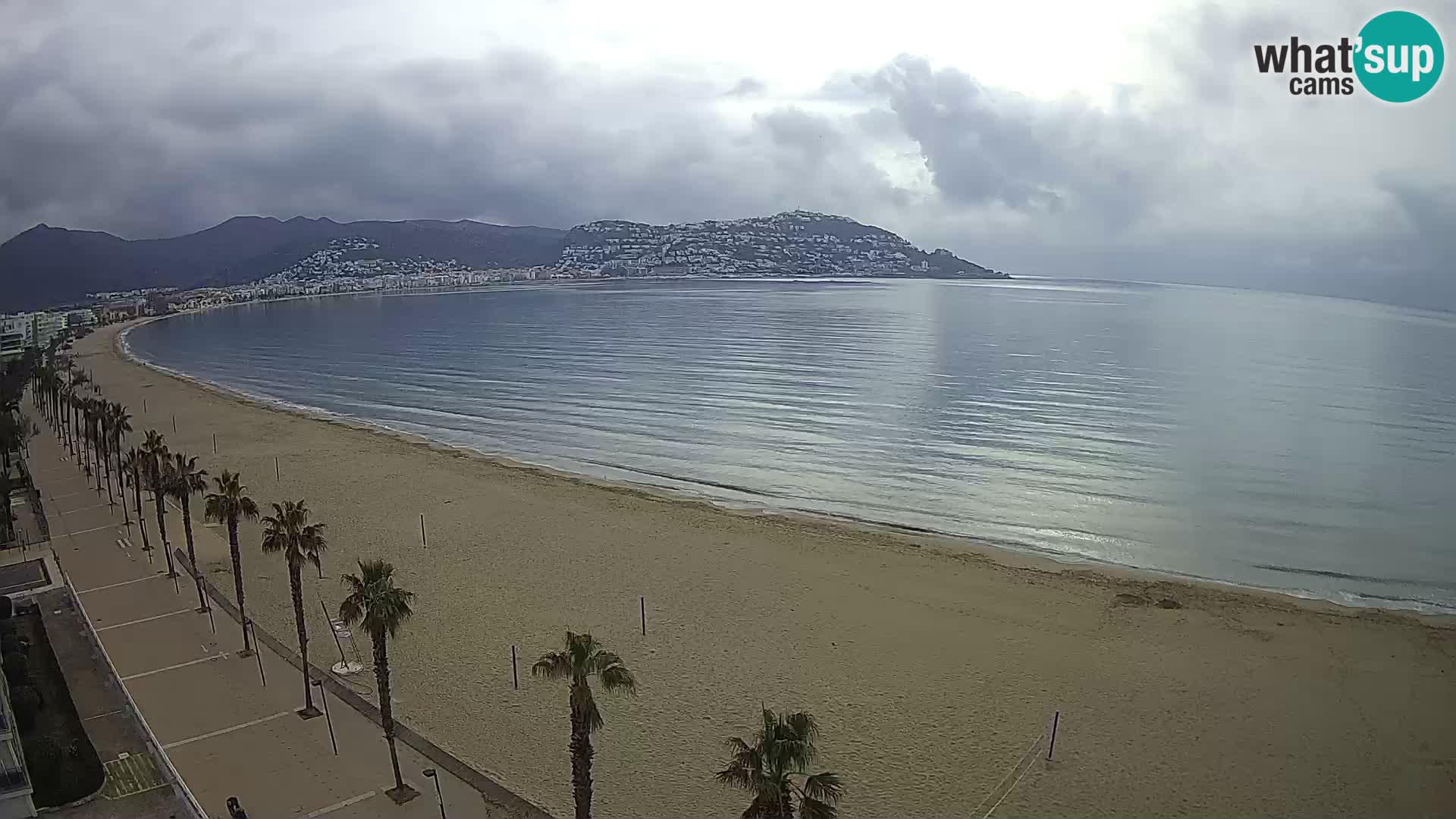 Live Roses Webcam Costa Brava beach view from MonteCarlo Hotel