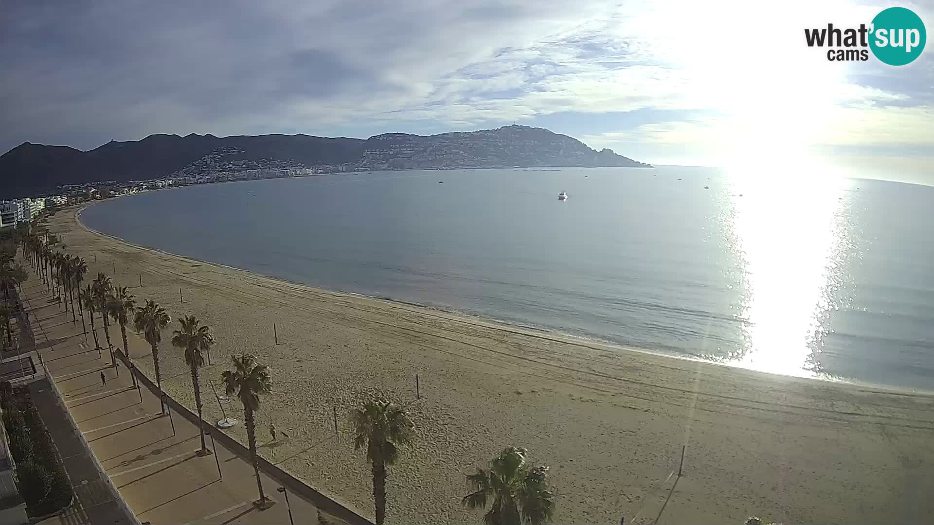 Live cam Roses  – Costa Brava spiaggia – Hotel MonteCarlo