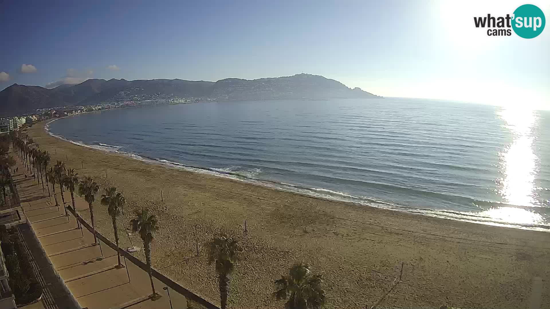 Live Roses Webcam Costa Brava beach view from MonteCarlo Hotel