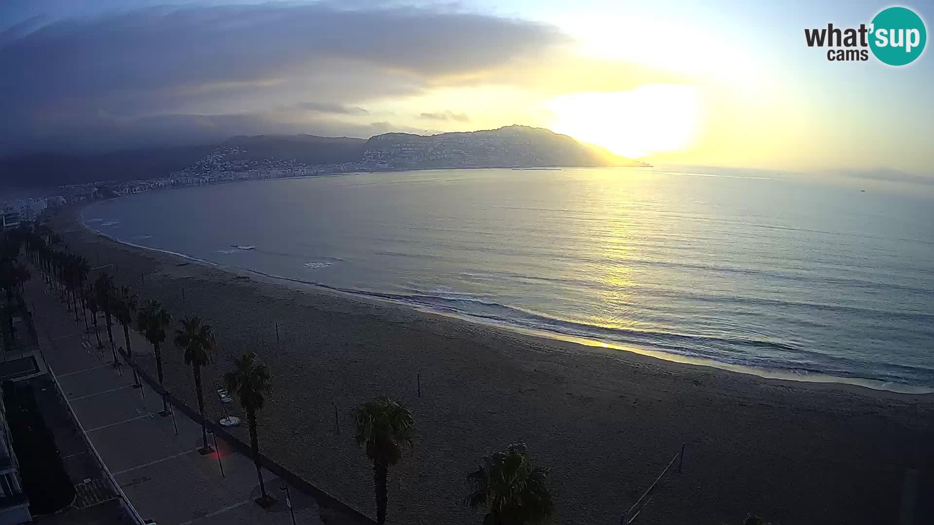 Live Roses Webcam Costa Brava beach view from MonteCarlo Hotel