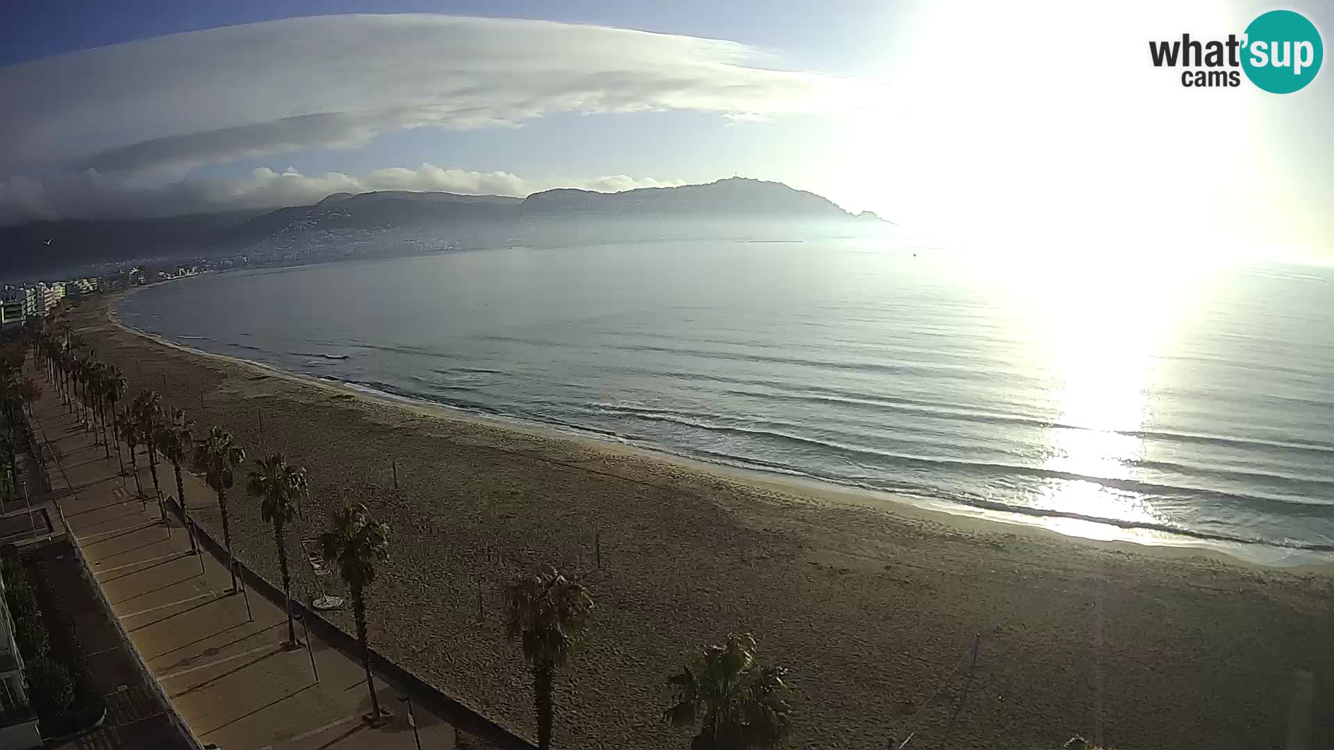 Live Roses Webcam Costa Brava beach view from MonteCarlo Hotel