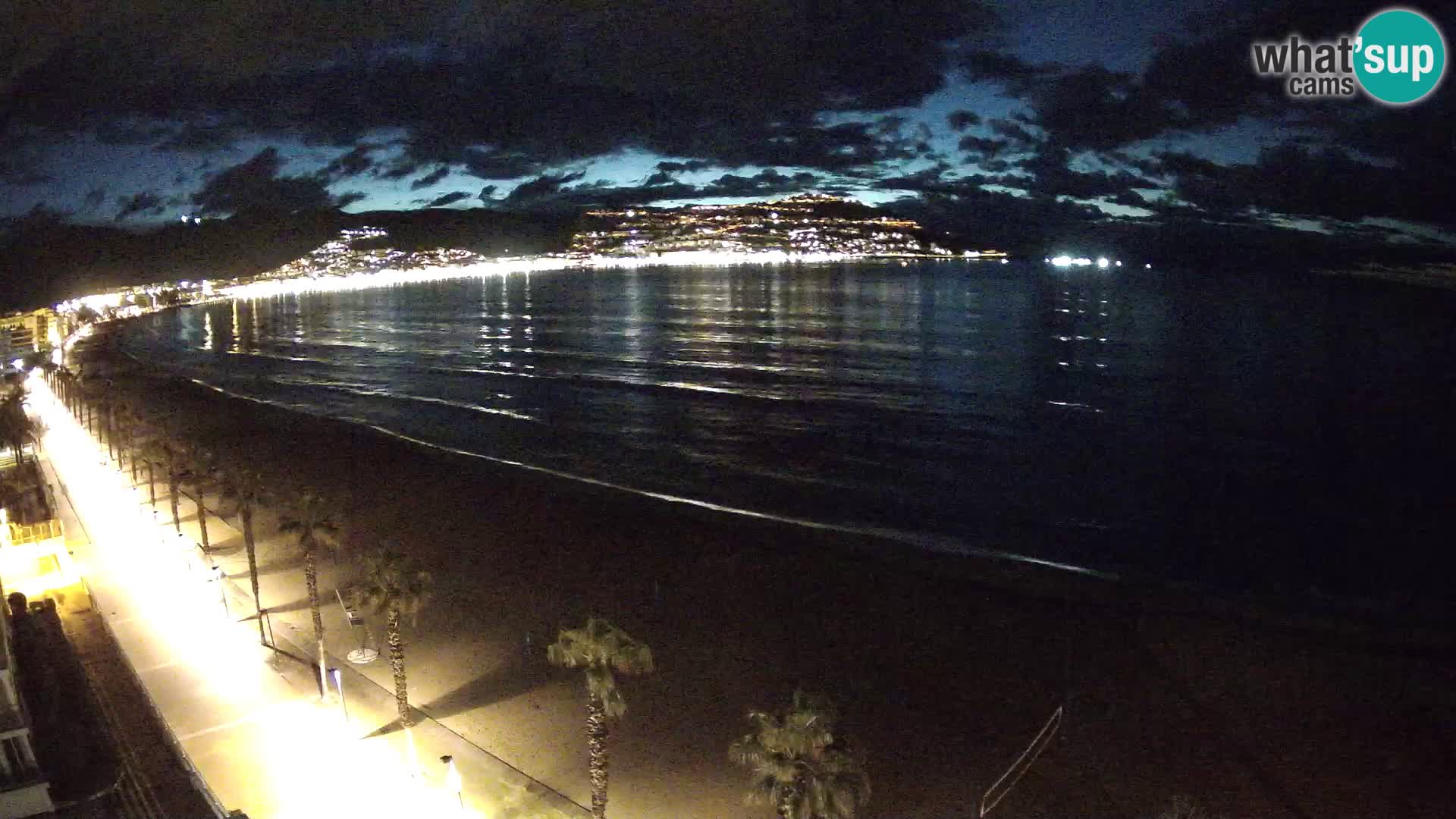Live Roses Webcam Costa Brava beach view from MonteCarlo Hotel