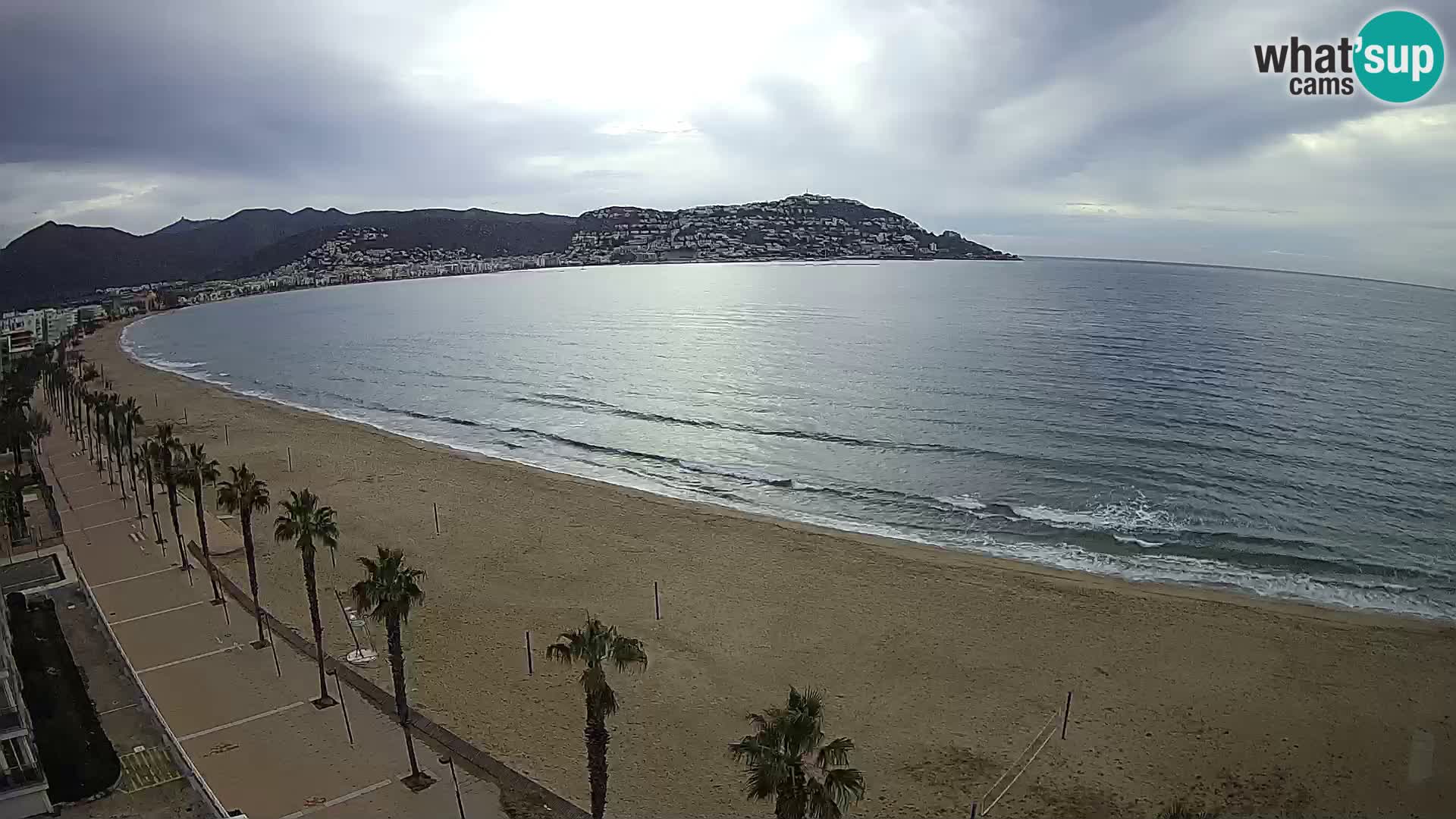 Live Roses Webcam Costa Brava beach view from MonteCarlo Hotel