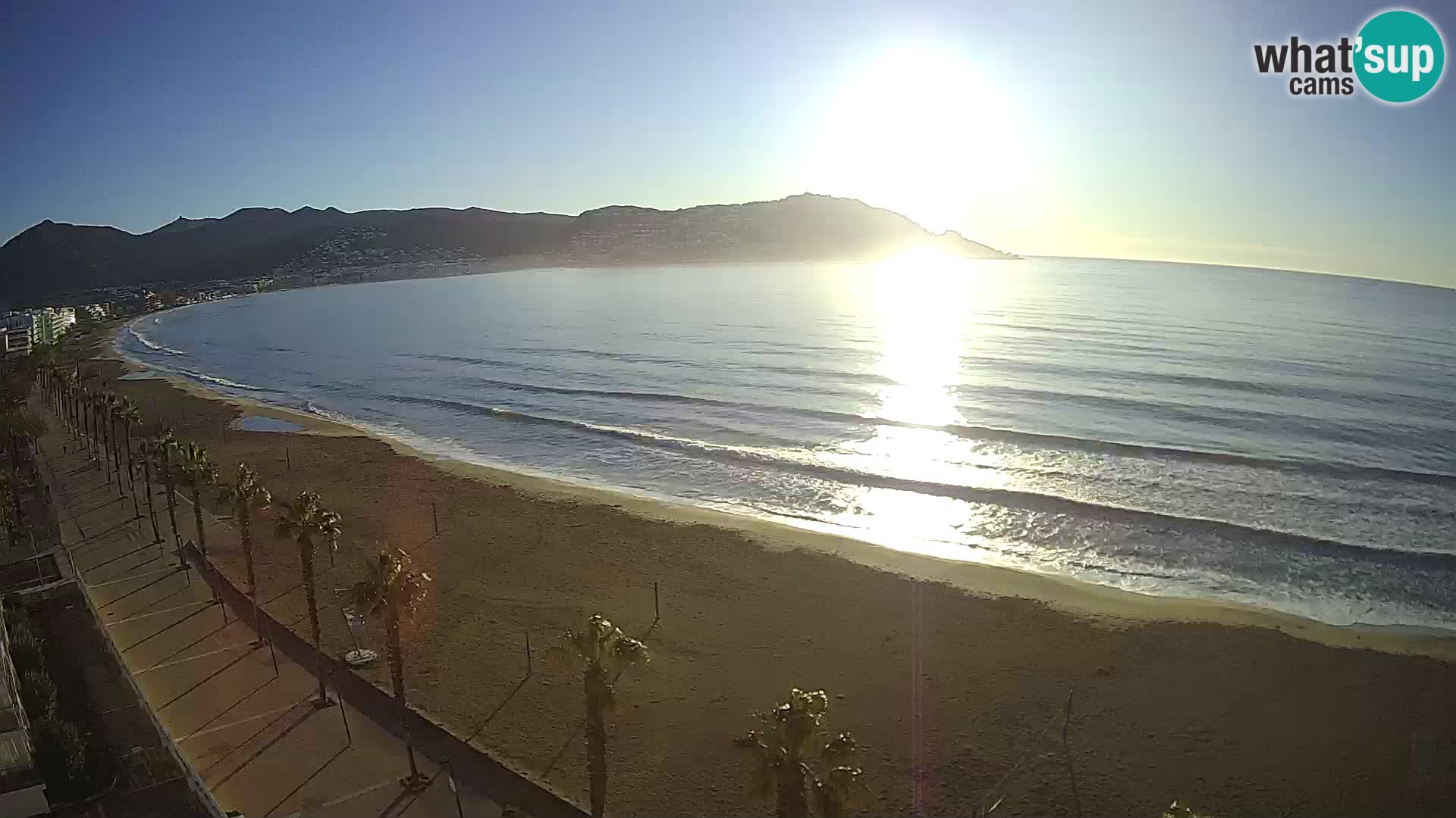 Live Roses Webcam Costa Brava beach view from MonteCarlo Hotel