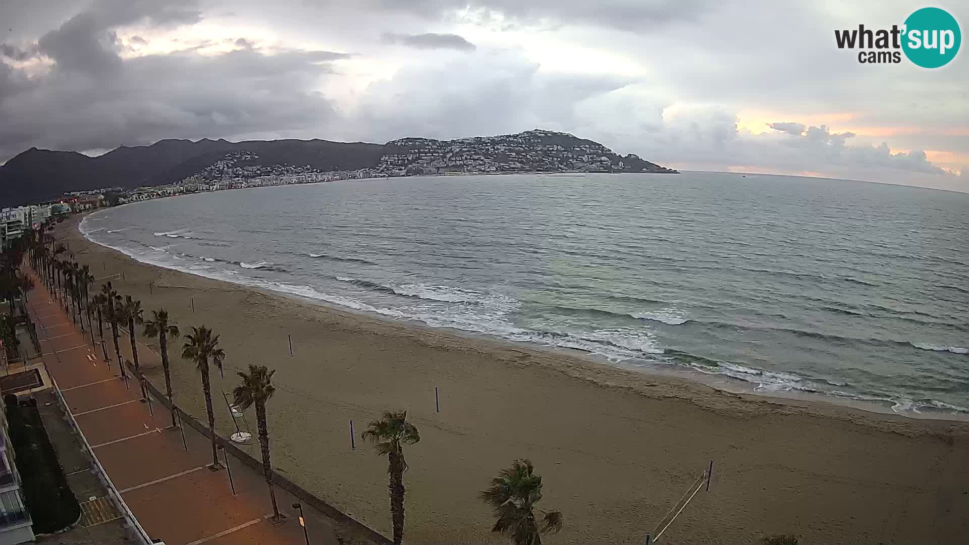 Live Roses Webcam Costa Brava beach view from MonteCarlo Hotel