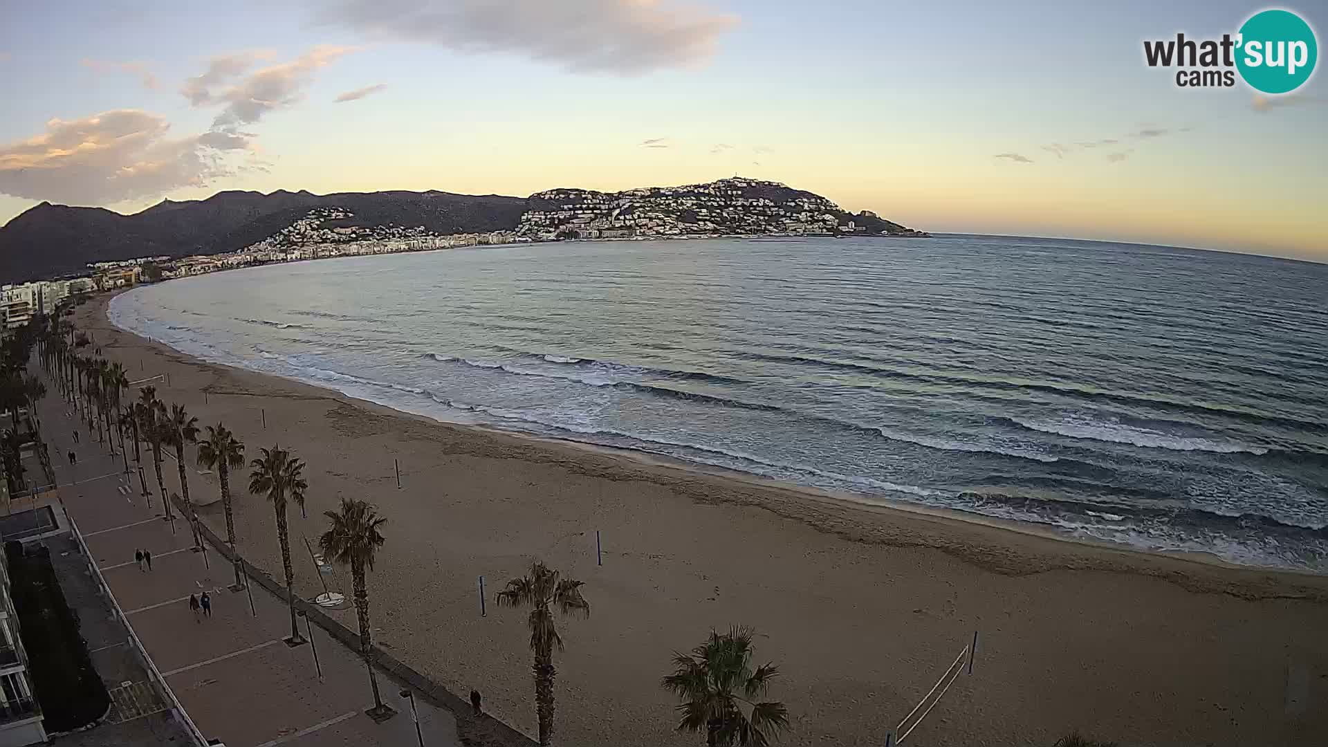 Live Roses Webcam Costa Brava beach view from MonteCarlo Hotel